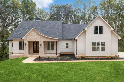 2001 Epperson Road Canton GA 30115