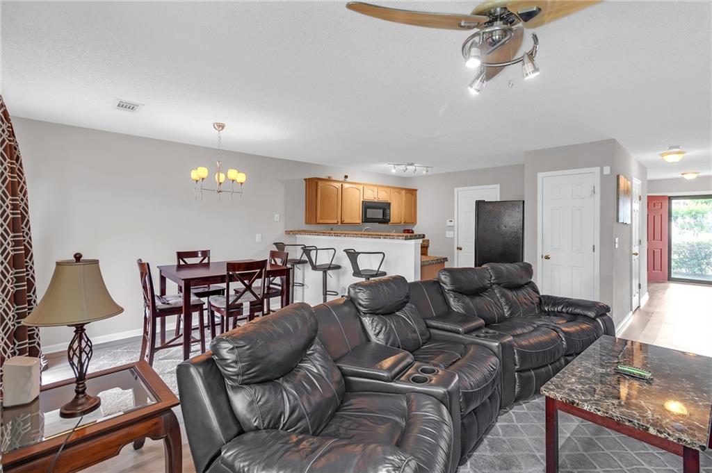 7246 Alicias Way, Morrow, Georgia image 4