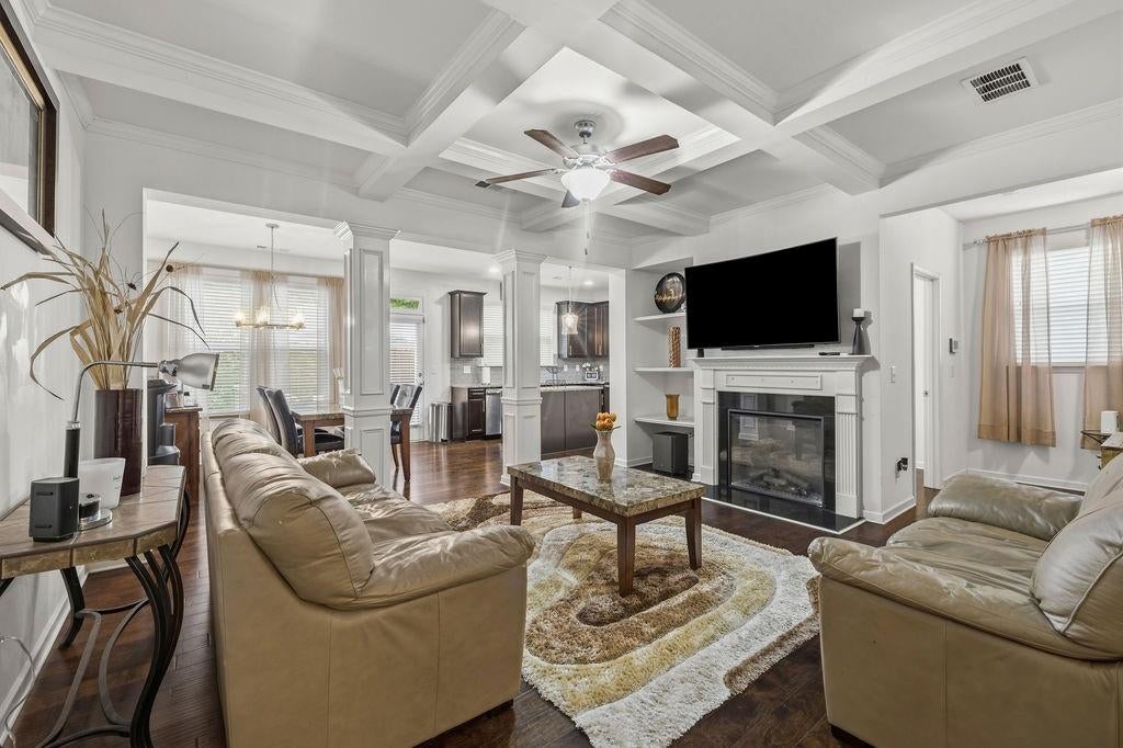 3276 Spicy Cedar Lane