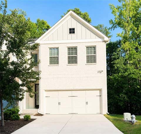 Townhouse For Sale - 3276 Spicy Cedar Lane<br/> Dekalb County, Lithonia, GA 30038