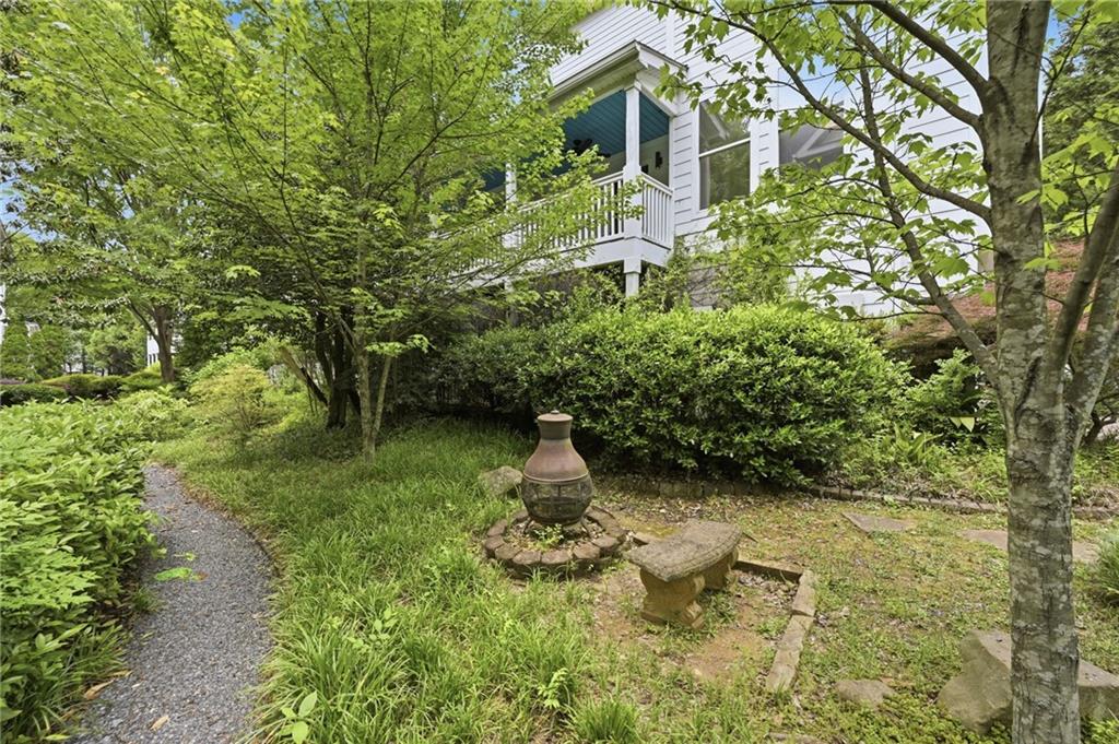 951 Glenwood Avenue SE 2401