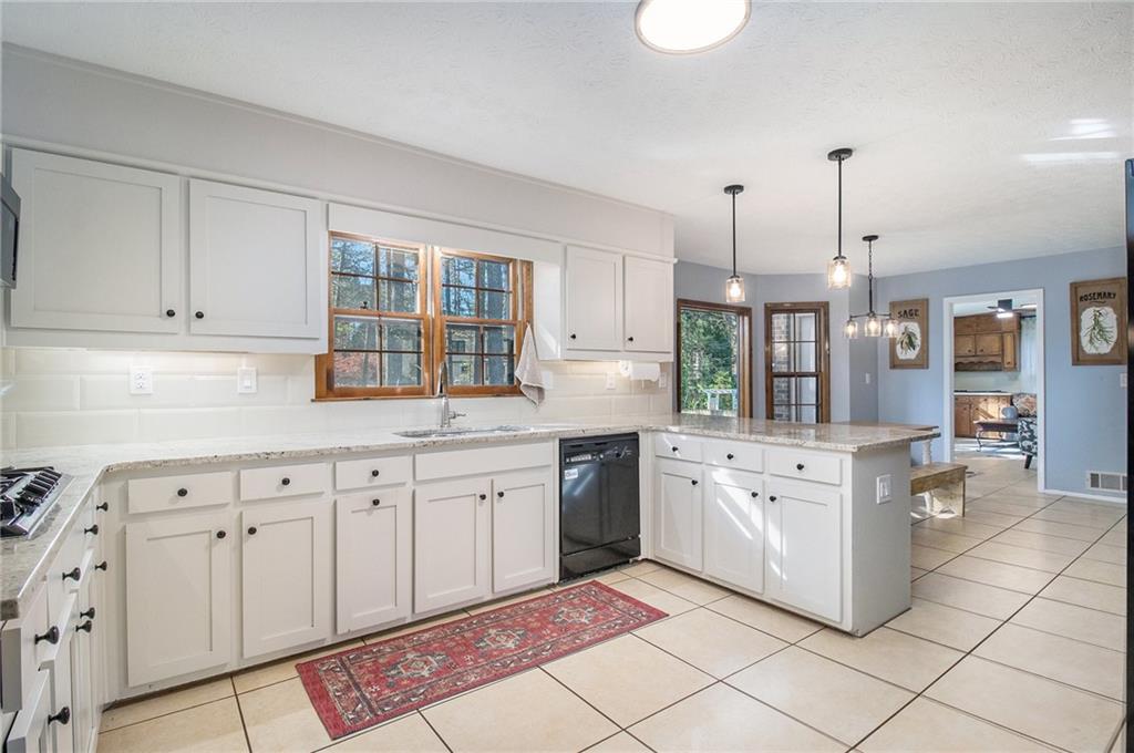 5000 Bainbridge Court, Lilburn, Georgia image 10