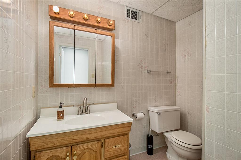 5000 Bainbridge Court, Lilburn, Georgia image 33