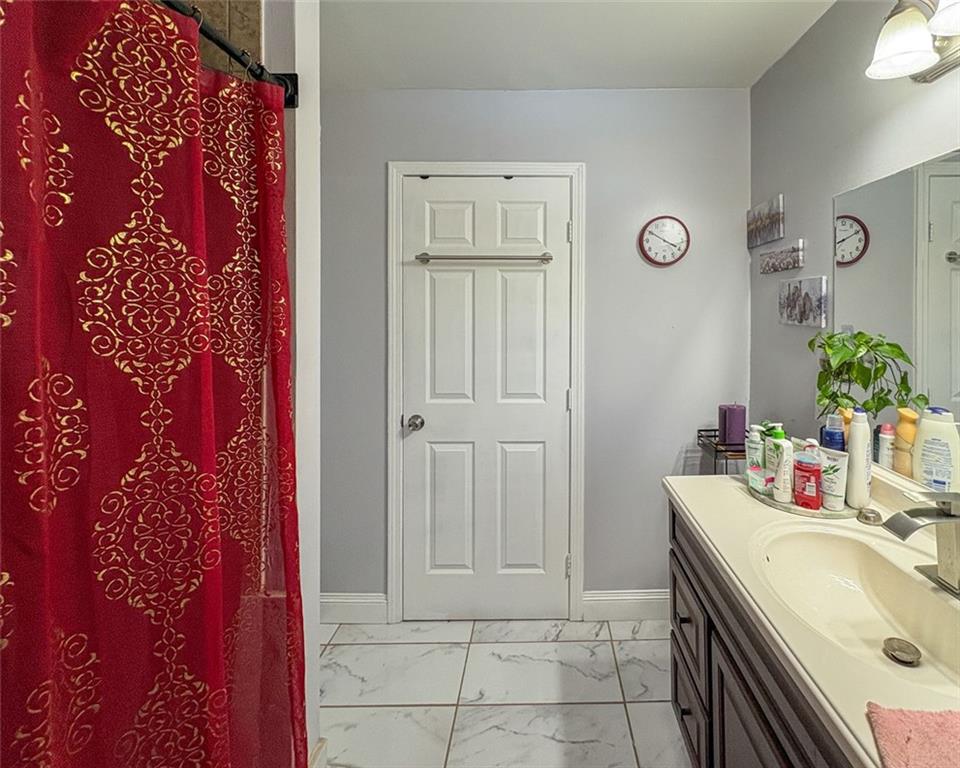 724 Camelot Way, Norcross, Georgia image 43