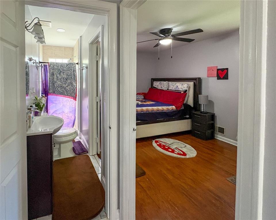 724 Camelot Way, Norcross, Georgia image 37