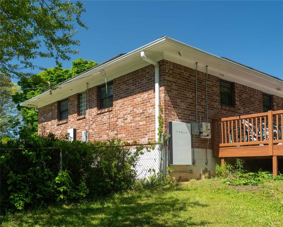 724 Camelot Way, Norcross, Georgia image 16