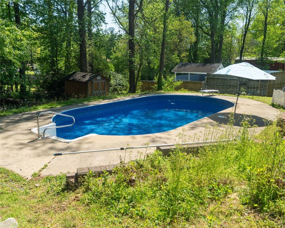 724 Camelot Way, Norcross, Georgia image 15