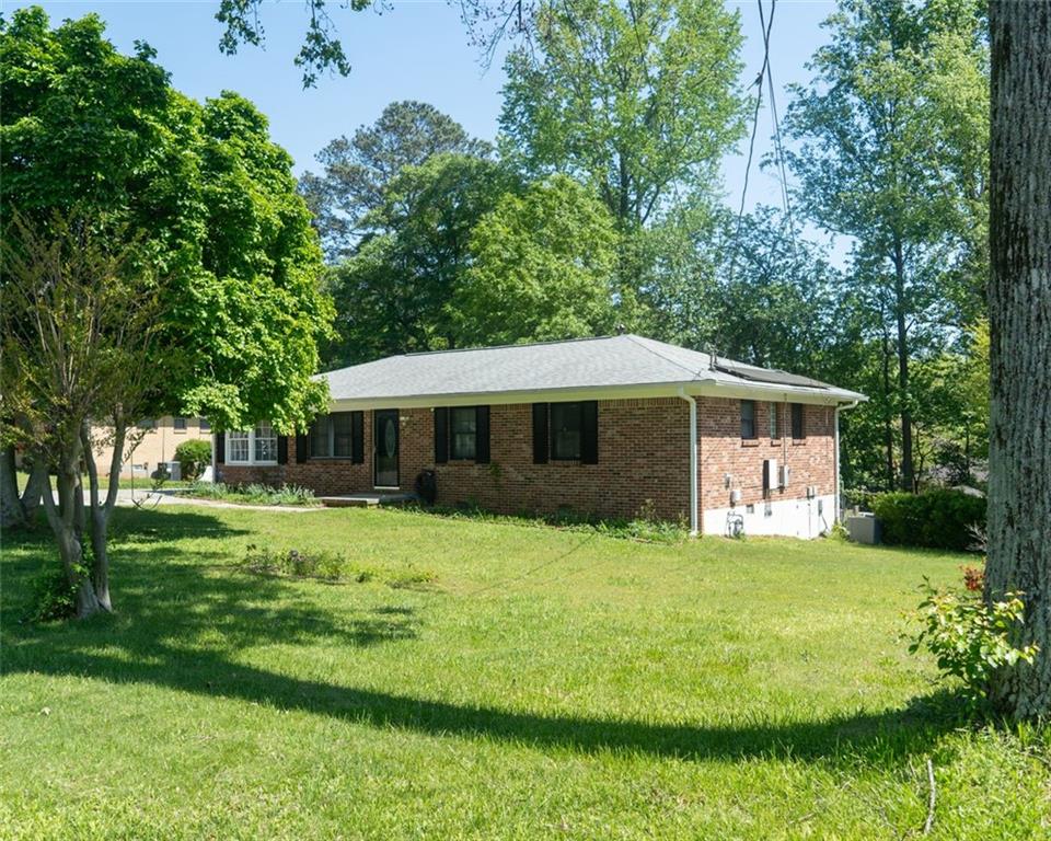 724 Camelot Way, Norcross, Georgia image 22