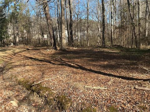 Homes For Sale - 401 Old Bremen Road<br/> Temple, GA 30179