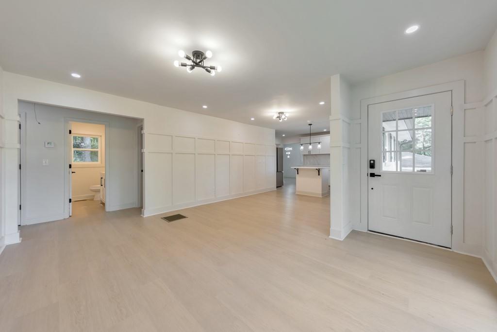 2254 Glendale Drive