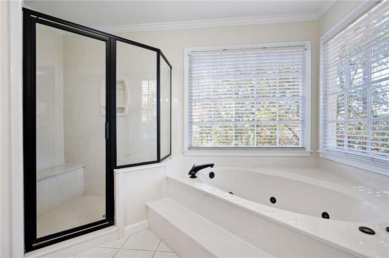 4711 Oakleigh Manor Drive, Powder Springs, Georgia image 26