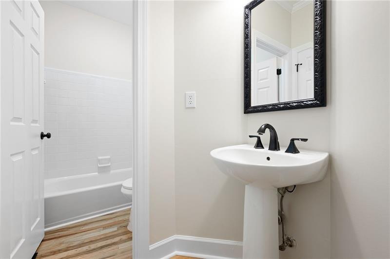 4711 Oakleigh Manor Drive, Powder Springs, Georgia image 20