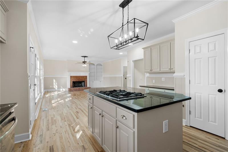 4711 Oakleigh Manor Drive, Powder Springs, Georgia image 14