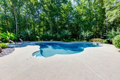 A home in Powder Springs