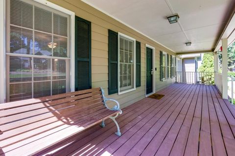 A home in Powder Springs