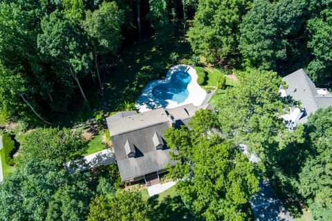 A home in Powder Springs