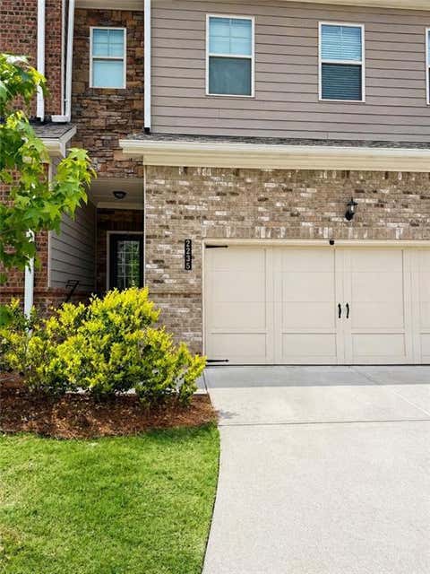 Townhouse For Sale - 2235 Manor Pointe Drive<br/> Cumming, GA 30041