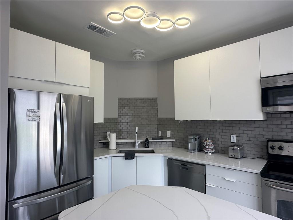 898 Oak Street SW 1306