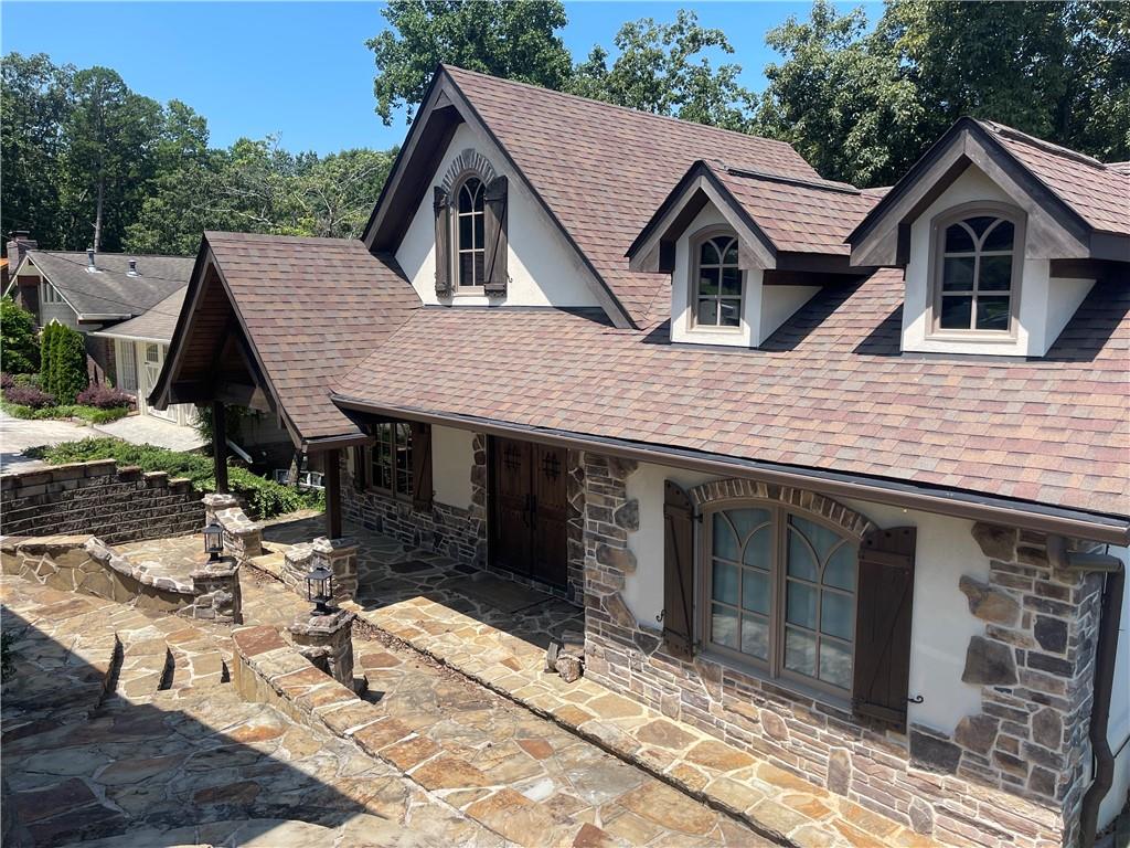 2115 Kemp Drive