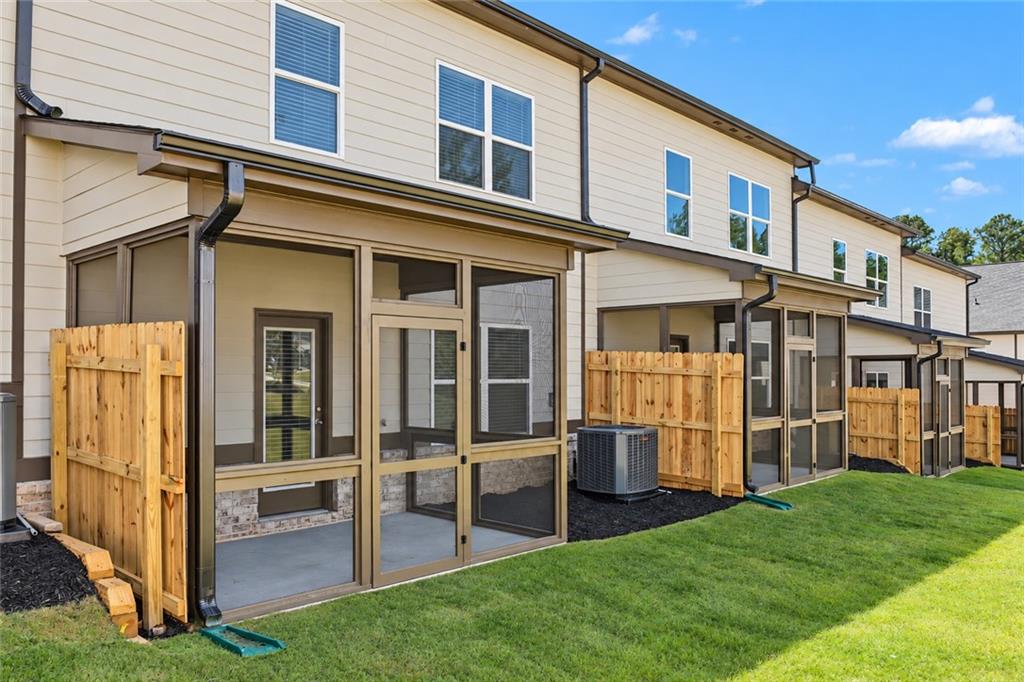 4351 Fern River Bend 32