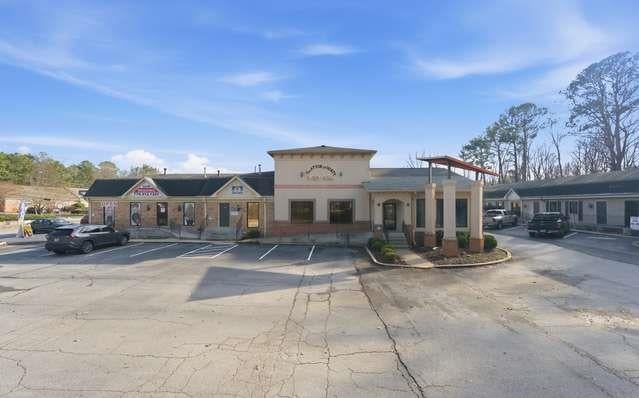 213 Arrowhead Boulevard