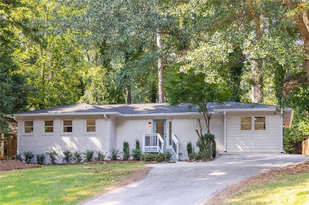 1942 Vance Drive NE
