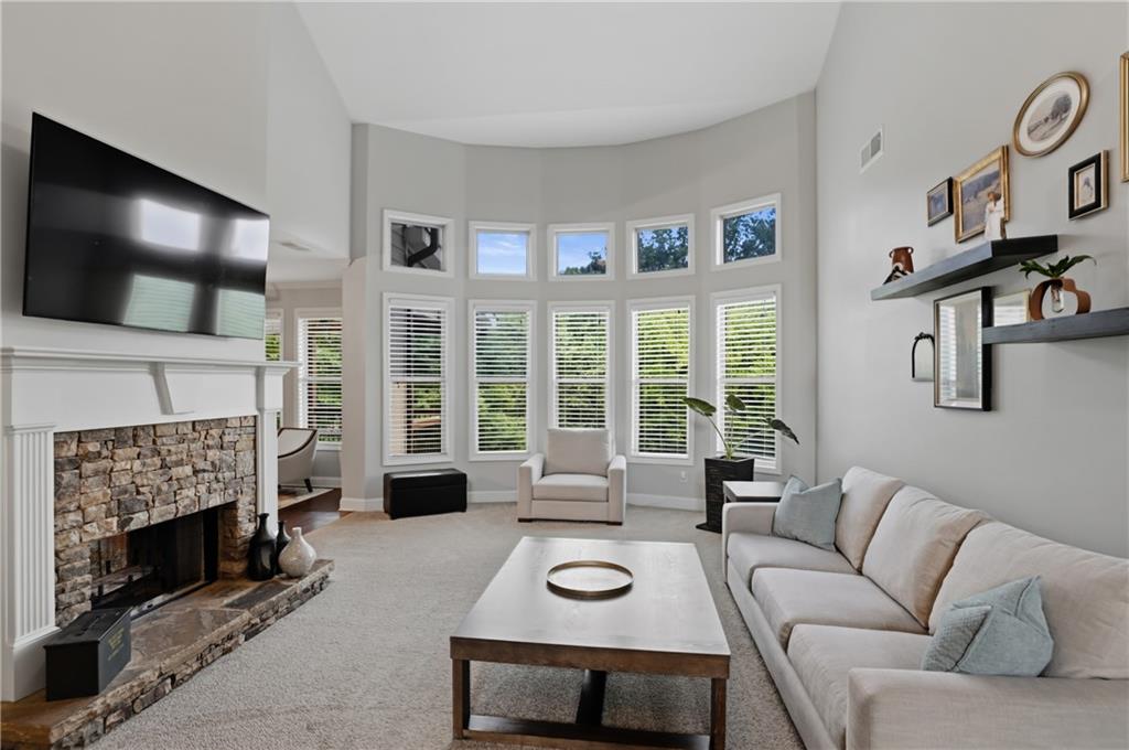 6264 Riverview Parkway