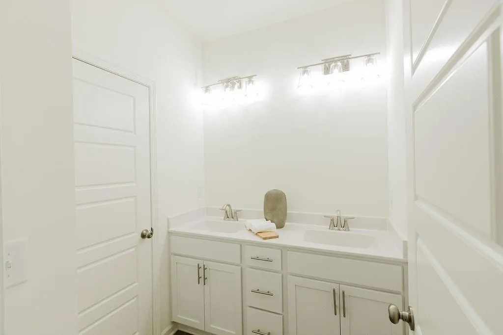 Dawsonville, Georgia 30534, United States, 3 Bedrooms Bedrooms, ,3 BathroomsBathrooms,Residential,Active,126613