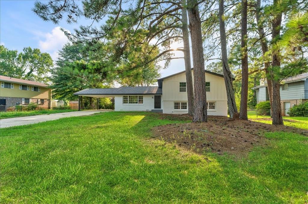7697 Marabou Lane