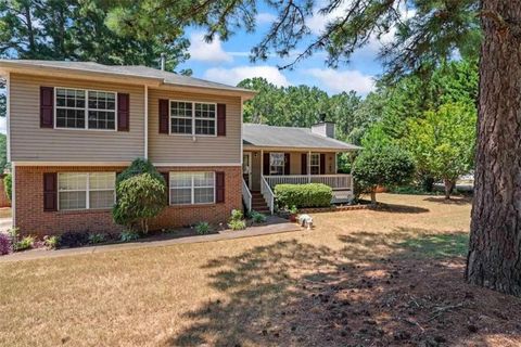 A home in Mcdonough