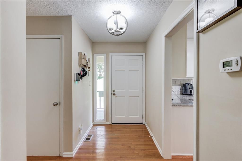 3574 Thompson Bend