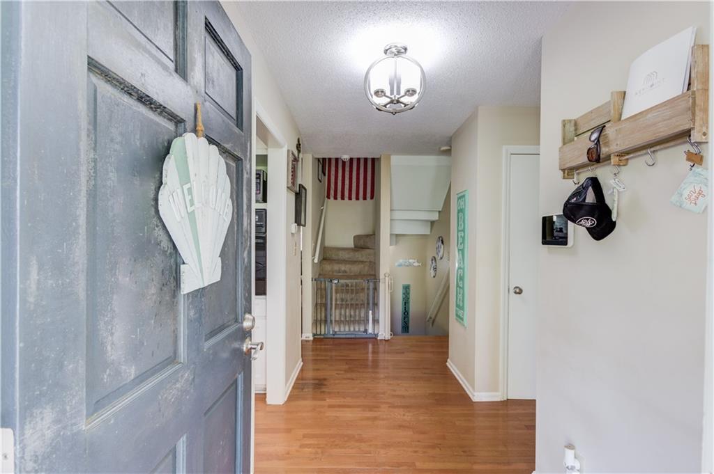 3574 Thompson Bend