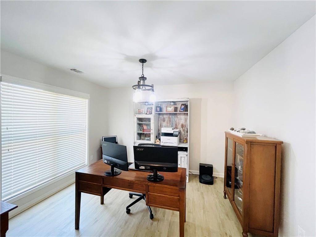 5313 Shadow Walk Way