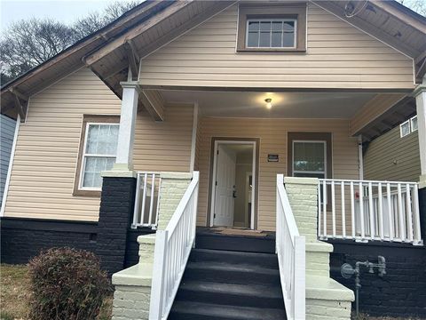 Photo of 969 Harwell Street NW, Atlanta, GA 30314 (MLS # 7319899)