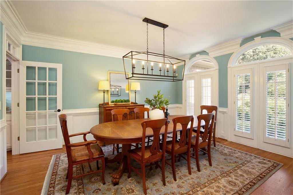 711 Hallbrook Court