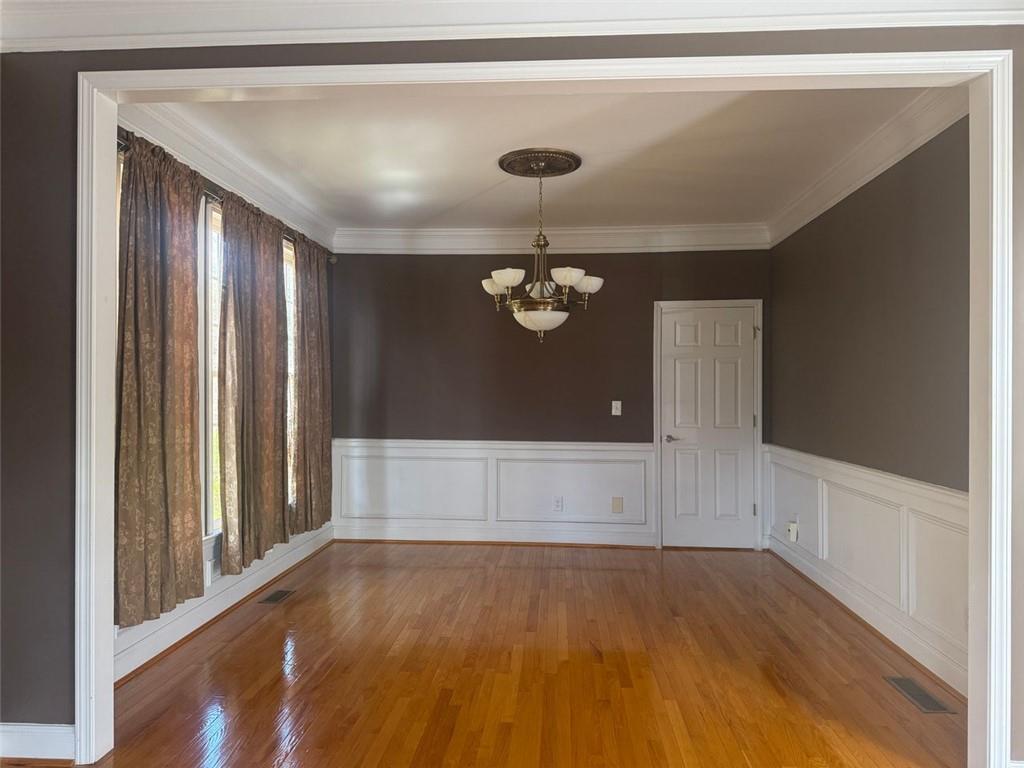 1919 Barrett Knoll Circle, Kennesaw, Georgia image 9