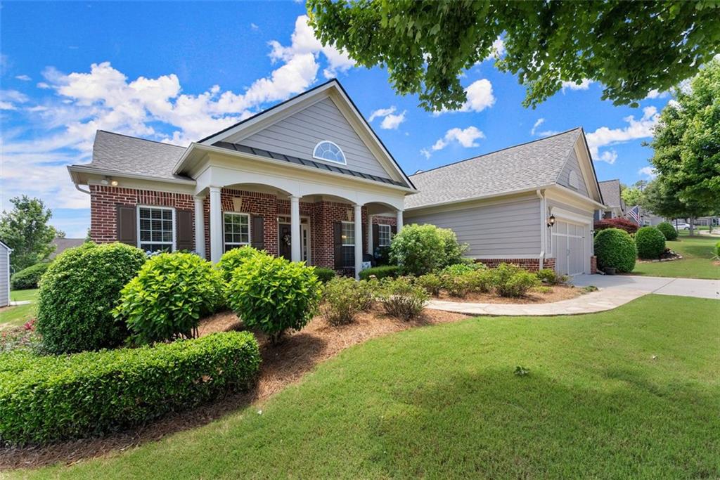 6941 Cherry Blossom Lane, Hoschton, Georgia image 3