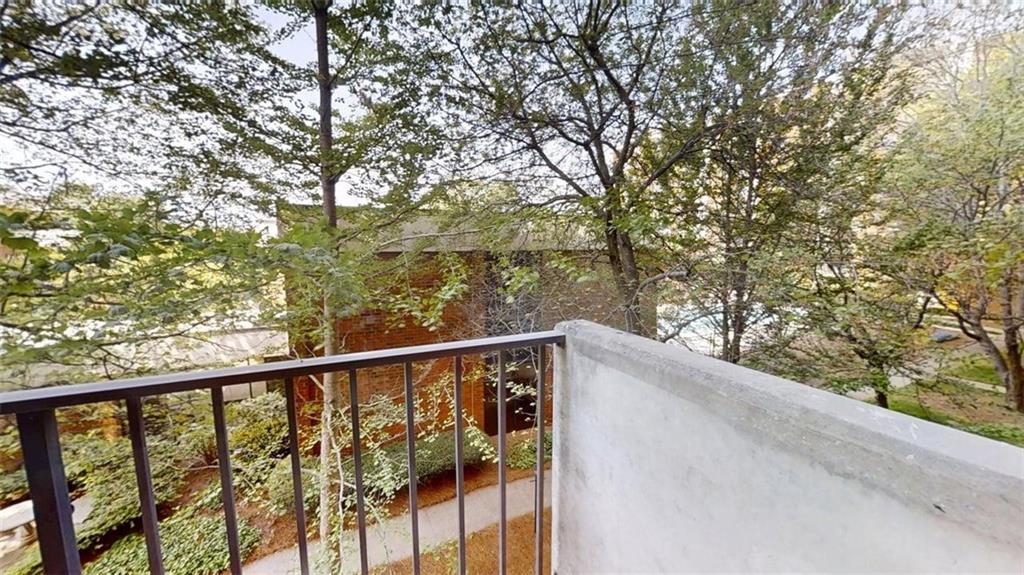 300 Johnson Ferry Road NE A312