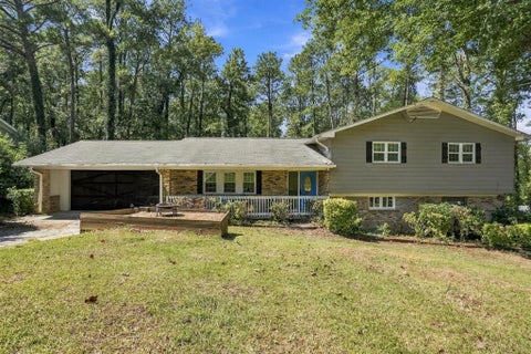 Homes For Sale - 3179 Flamingo Drive<br/> East Point, GA 30344