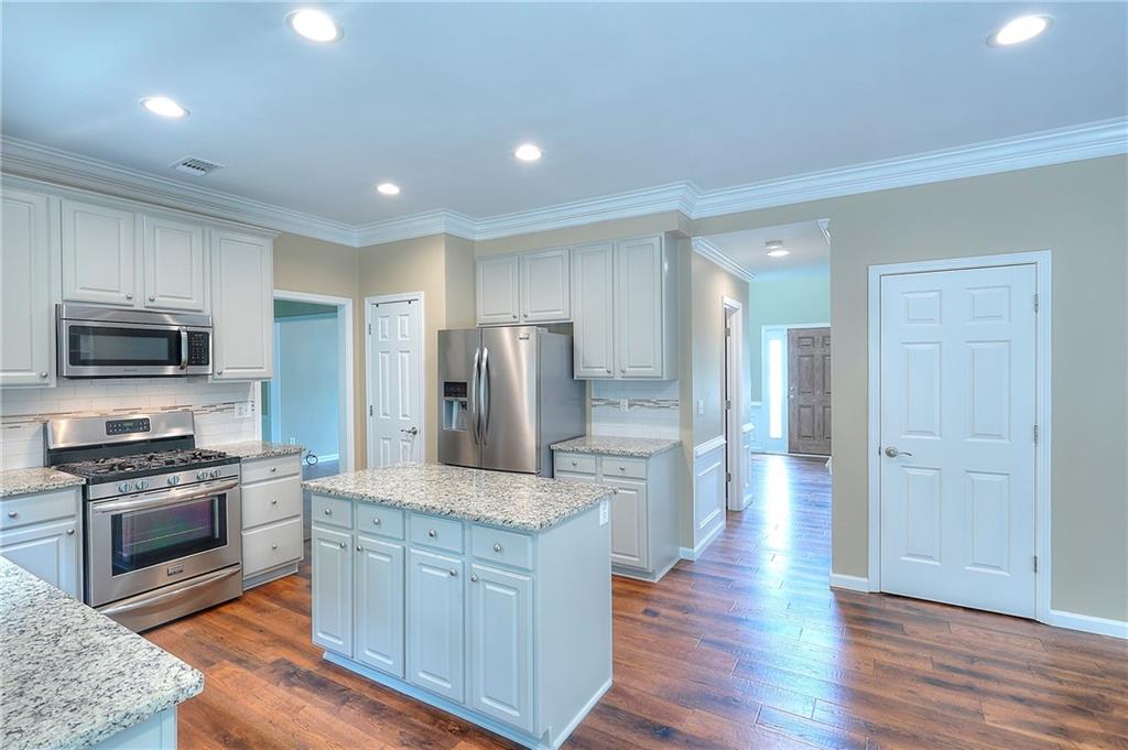 2995 Belshire Trail, Dacula, Georgia image 13