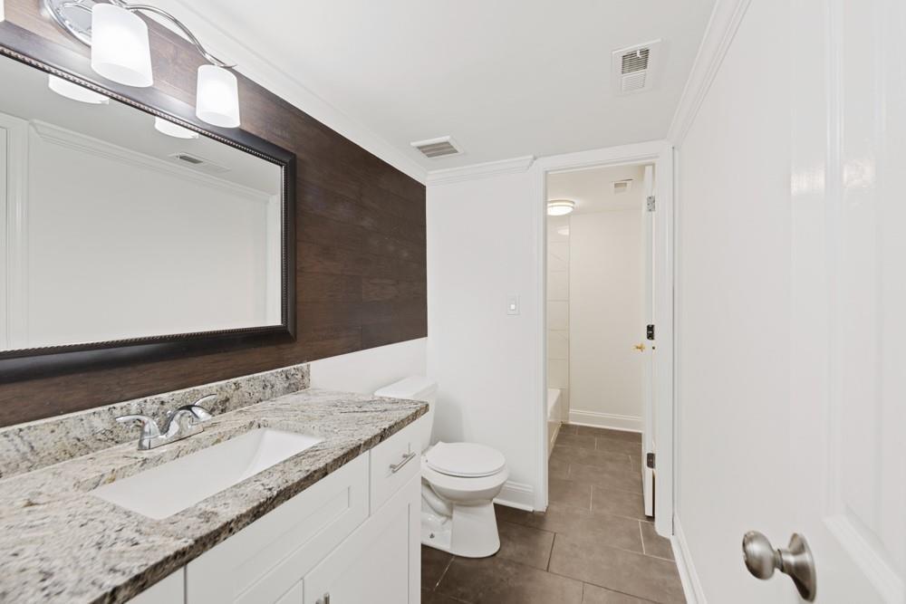 Bentley Woods - Residential Lease