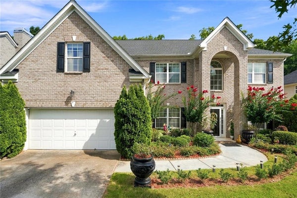 165 BABBLING BROOK DR, MCDONOUGH, GA 30252 - Image dae6ccc56581f4f3eaff0d2aee9d186a/3805589317