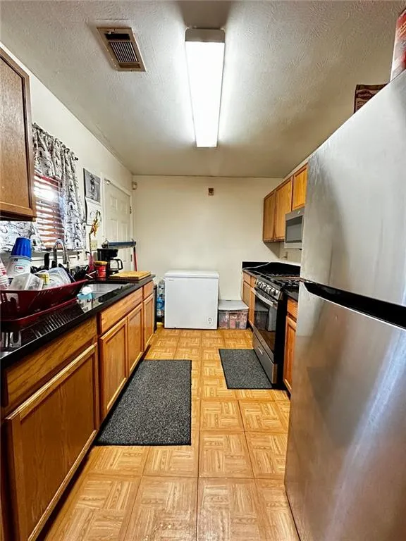 Atlanta, Georgia 30315, United States, 1 Bedroom Bedrooms, ,1 BathroomBathrooms,Residential,Active,10831