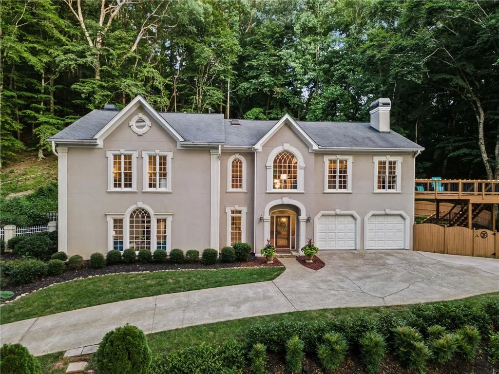 1260 Oakhaven Drive