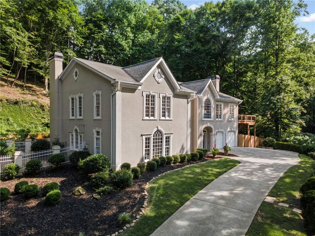 1260 Oakhaven Drive