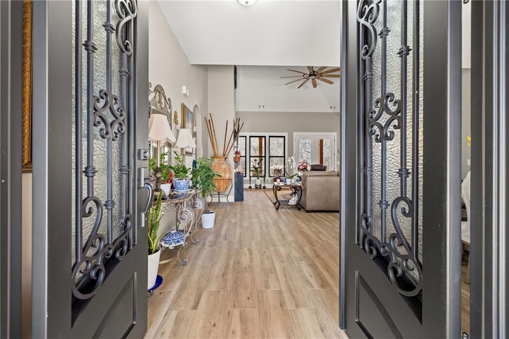 233 Hunter Road