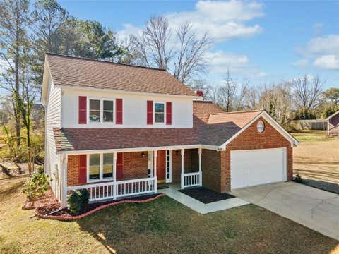 Homes For Sale - 4496 Whitt Station Run<br/> Acworth, GA 30101