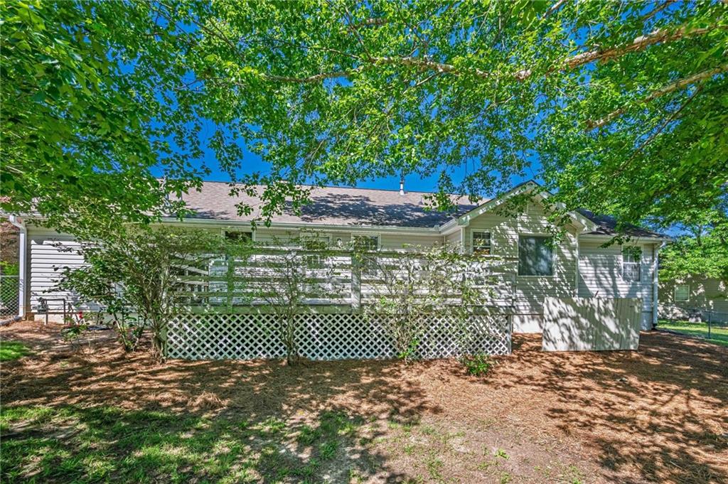 2492 Bermuda Drive, Loganville, Georgia image 39