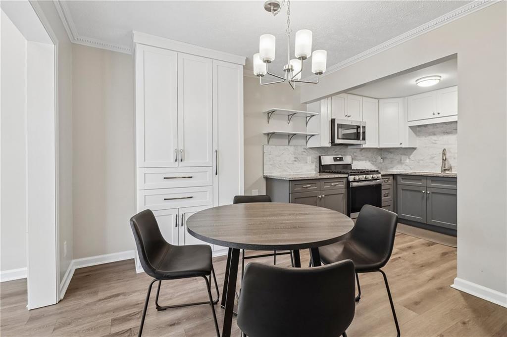 1605 Homestead Trail