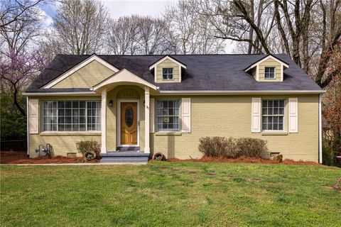 1523 Harvest Lane SE Atlanta GA 30317